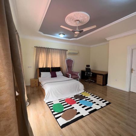 T'S Place Adenta المظهر الخارجي الصورة