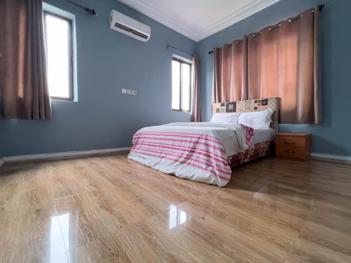 T'S Place Adenta المظهر الخارجي الصورة