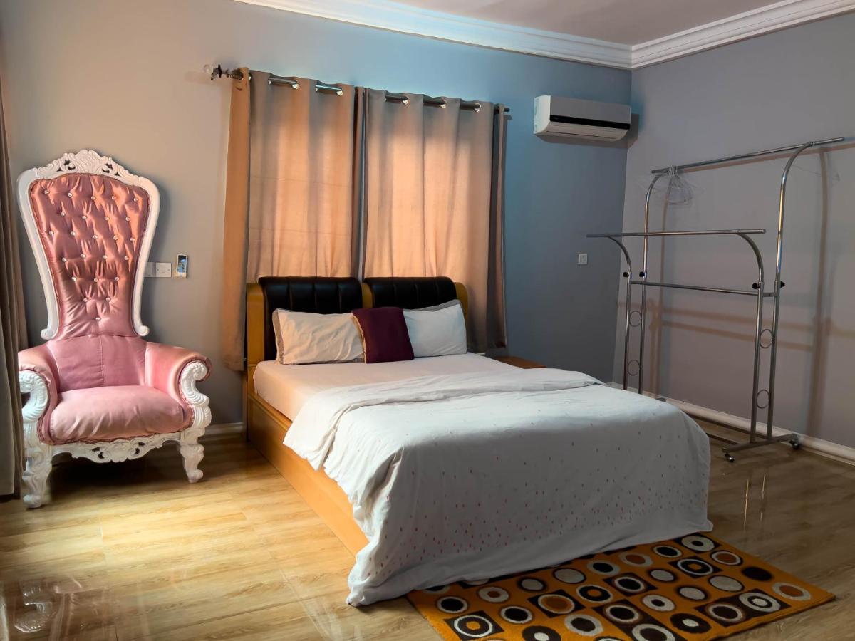 T'S Place Adenta المظهر الخارجي الصورة