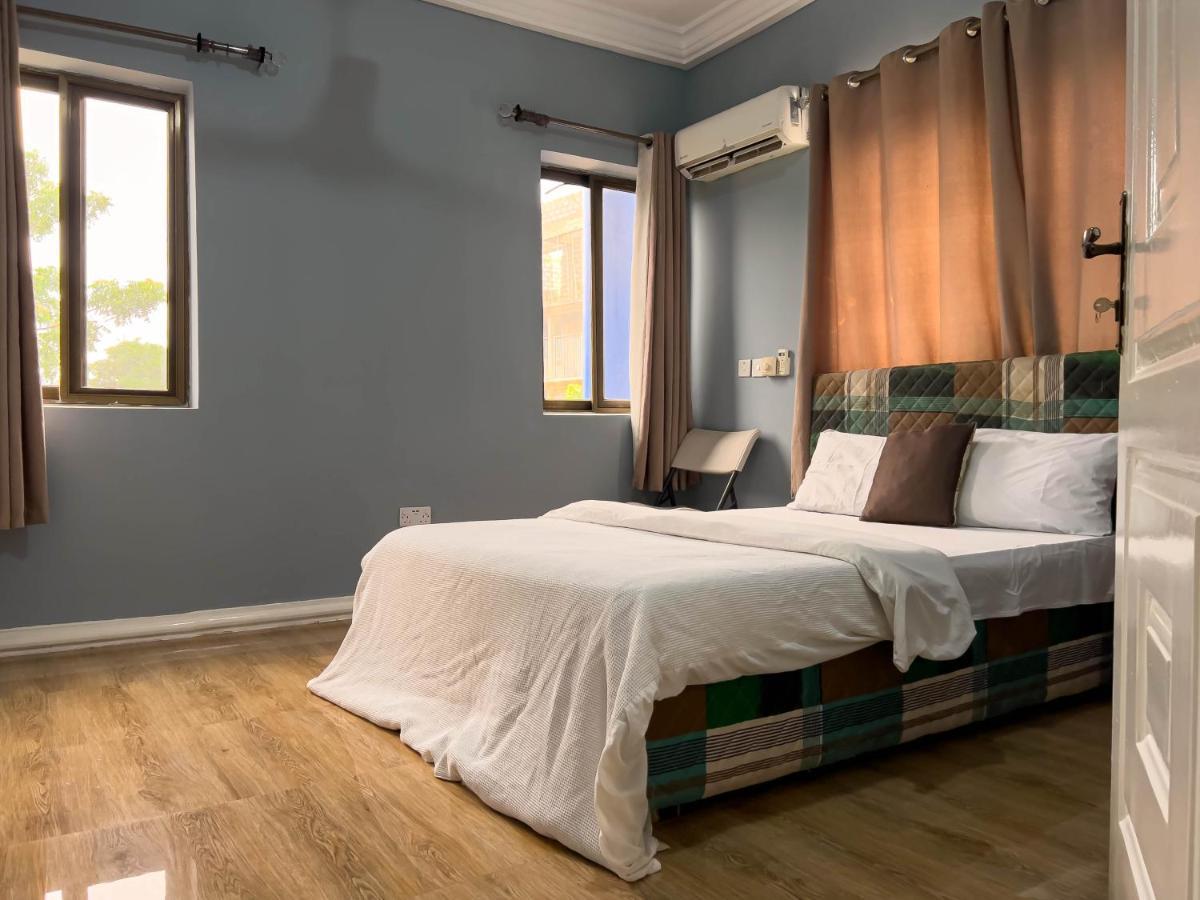 T'S Place Adenta المظهر الخارجي الصورة