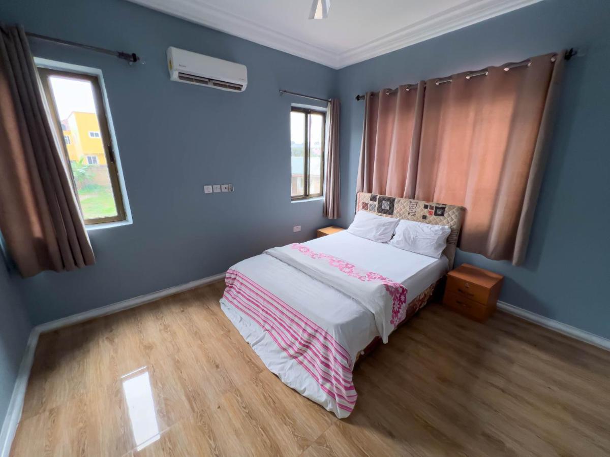 T'S Place Adenta المظهر الخارجي الصورة